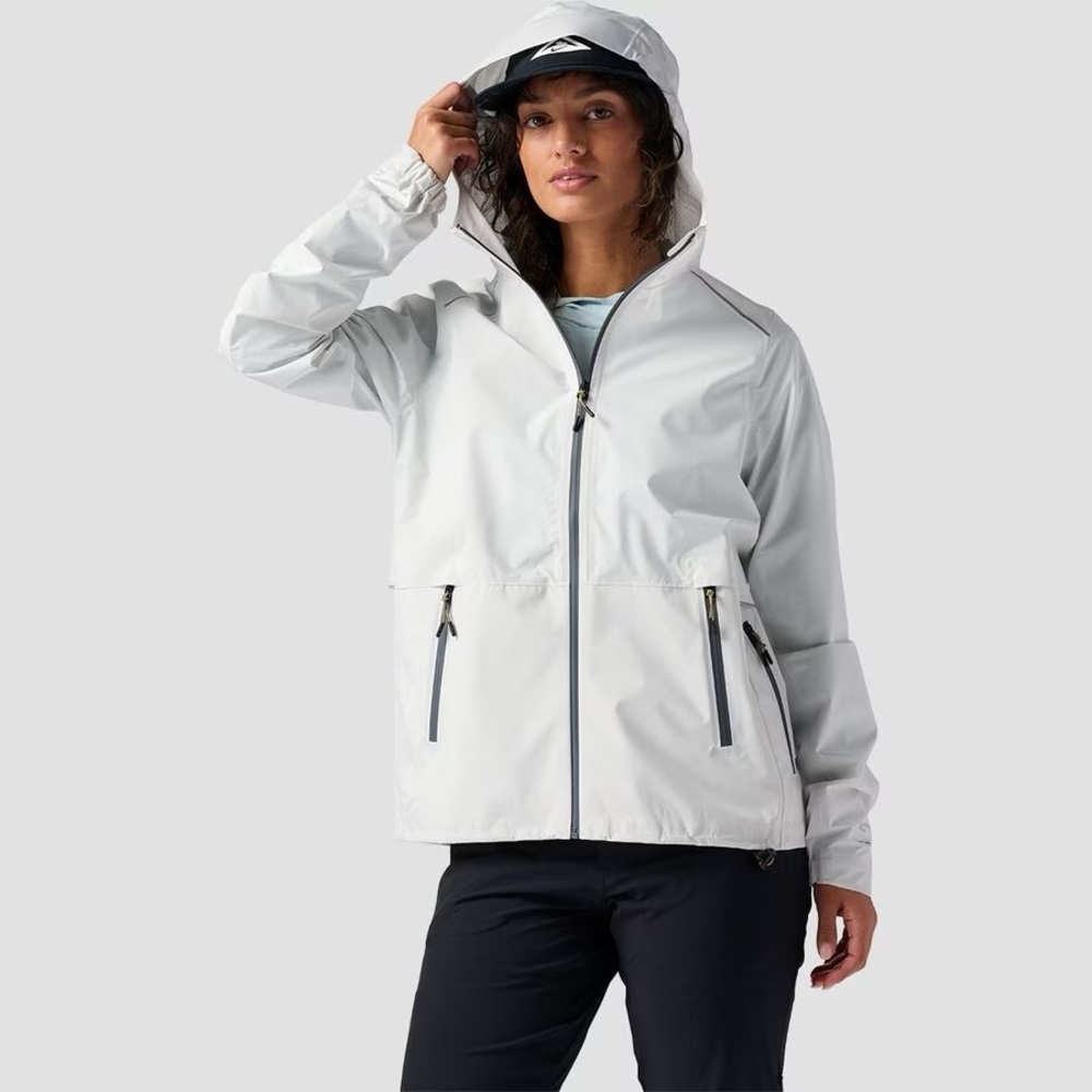 NWT Backcountry Women’s Runoff 2.5L Rain Jacket - Small